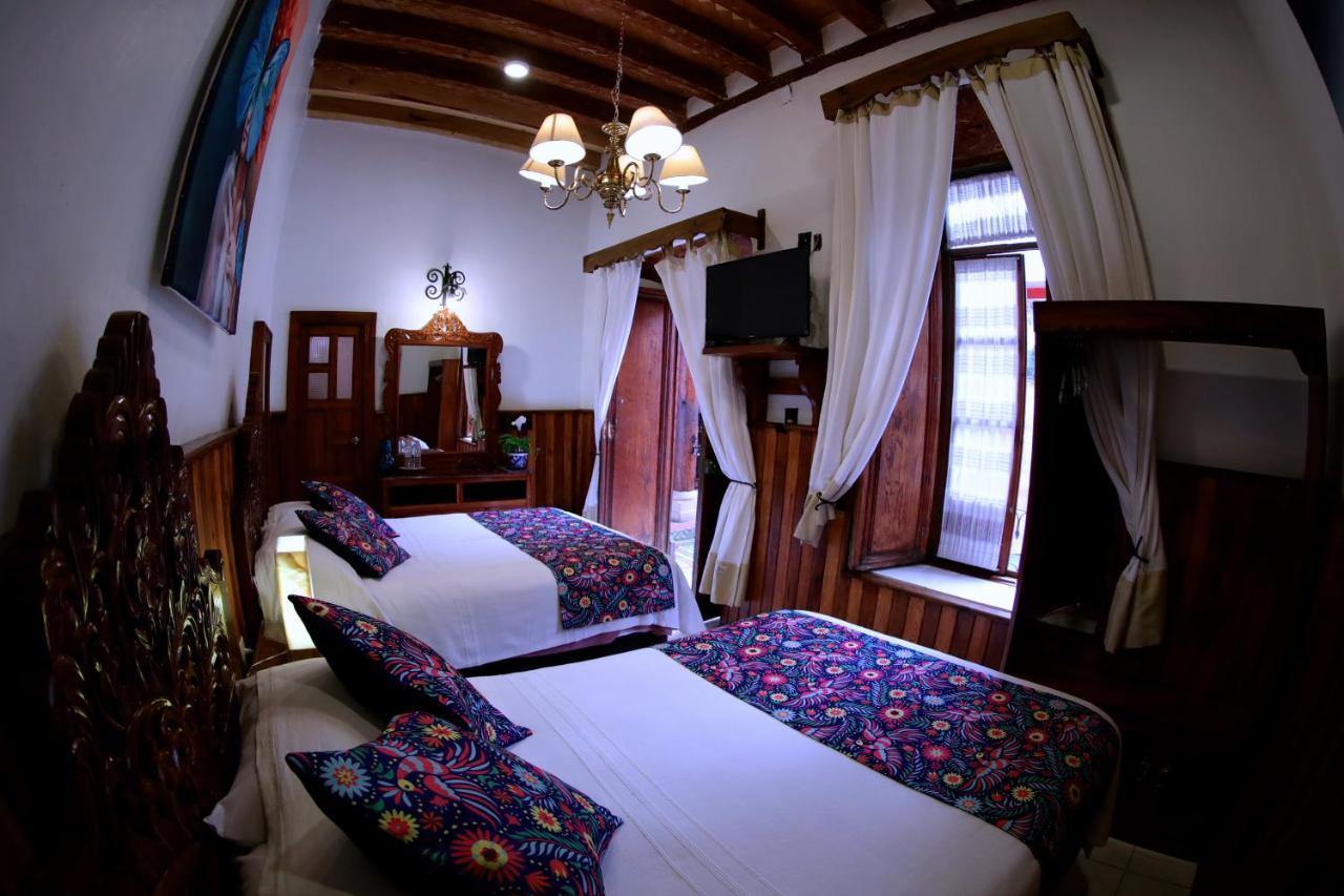 Hotel Casa Baez Patzcuaro Ngoại thất bức ảnh