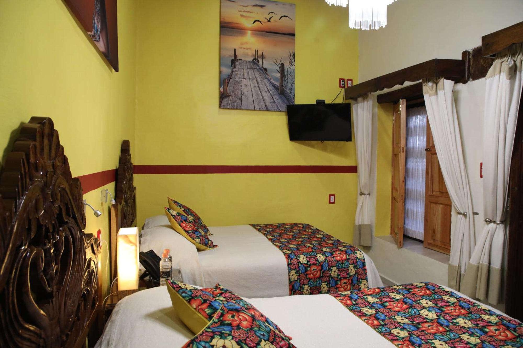 Hotel Casa Baez Patzcuaro Ngoại thất bức ảnh